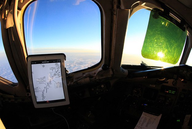 American Airlines trocou 16 Kg de papel pelo iPad