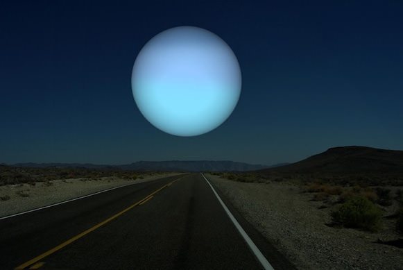 Lua-trocada-Urano