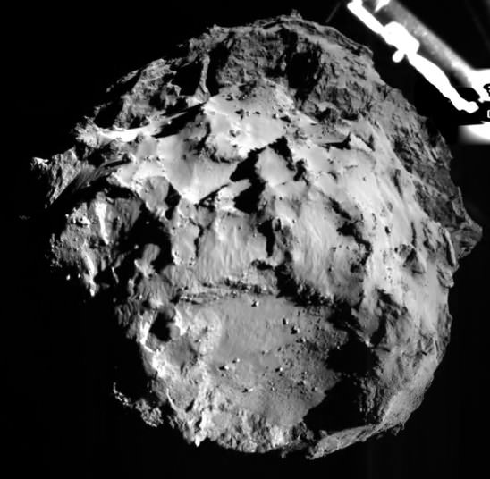 imagem do cometa tirada pela sonda rosetta