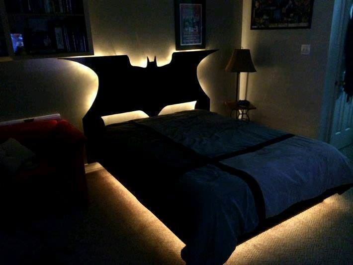 22 ideias para decorar sua casa com o tema do Batman 14