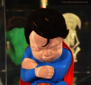 Se um cientista queira fazer clones de super-heróis, o desenvolvimento in vitro seria exatamente desse jeito