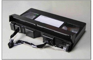 Rebobinar a fita do VHS