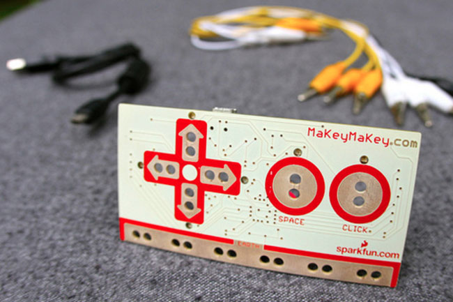 MaKey MaKey - O Kit de invenções do Século 21