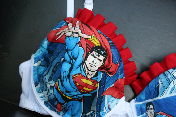 Dica infalível para agarrar um nerd sutiã superman calcinha