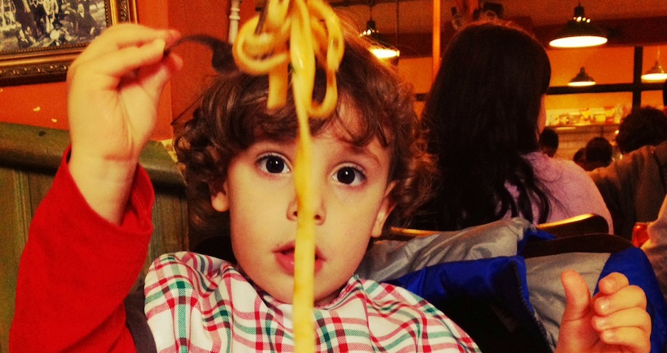 Padawan comendo macarrão