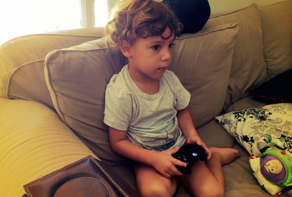 Padawan jogando Xbox One