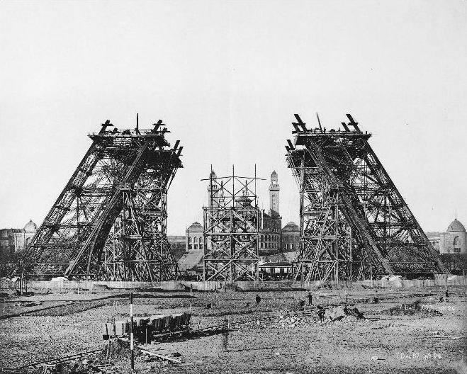 A construção da Torre Eiffel 09
