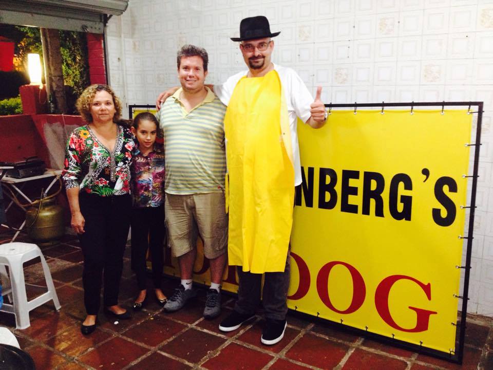 Breaking Dog - E o Walter White está vendendo cachorro quente em Campinas 03
