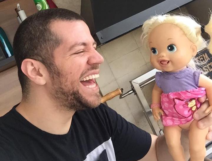 E será que vão julgar o pai que comprou a boneca cara para a sua Padawan?
